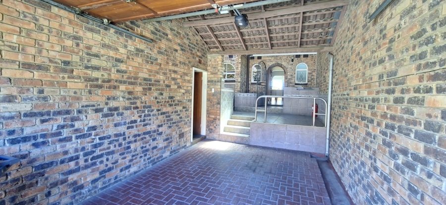 3 Bedroom Property for Sale in Silverfields Gauteng