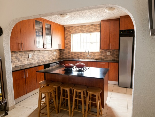 4 Bedroom Property for Sale in Townsview Gauteng