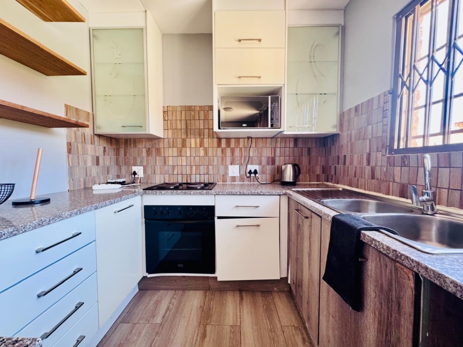 3 Bedroom Property for Sale in Annlin Gauteng