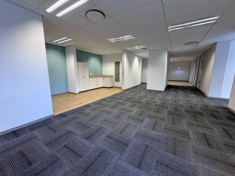 To Let Commercial Property for Rent in Sandhurst Gauteng