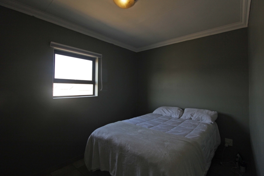 2 Bedroom Property for Sale in Noordwyk Gauteng