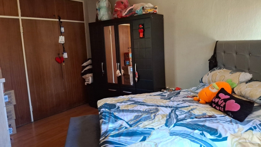 3 Bedroom Property for Sale in Verwoerdpark Gauteng