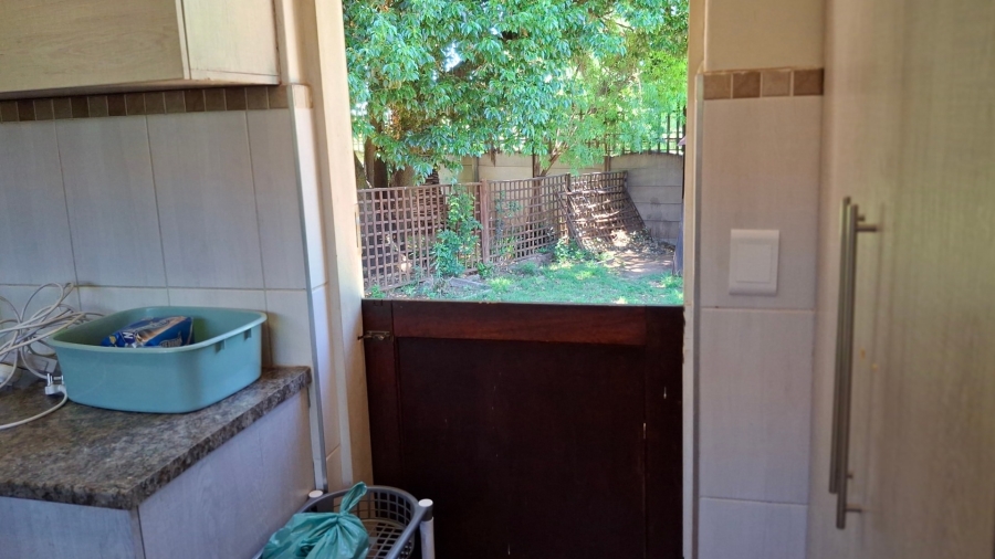 3 Bedroom Property for Sale in Verwoerdpark Gauteng