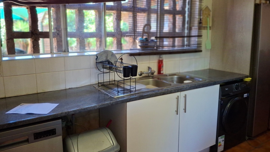3 Bedroom Property for Sale in Verwoerdpark Gauteng
