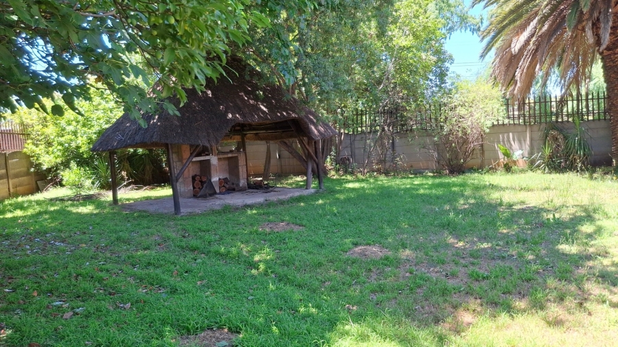 3 Bedroom Property for Sale in Verwoerdpark Gauteng