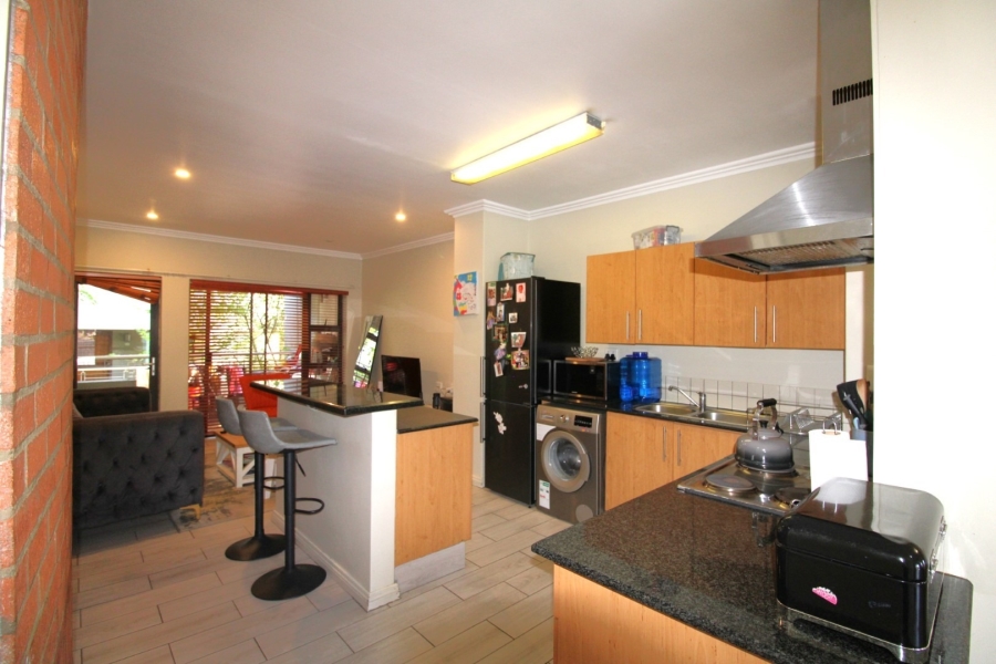 2 Bedroom Property for Sale in Rivonia Gauteng