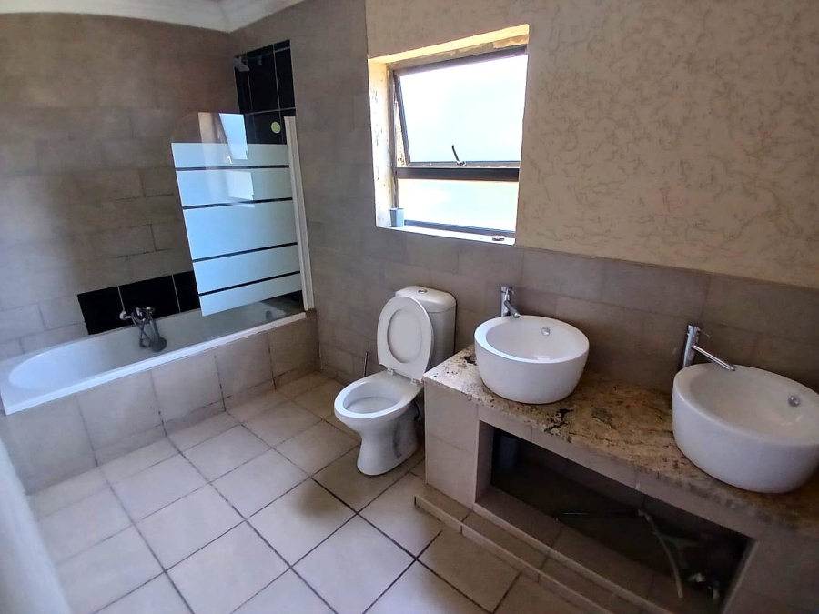 To Let 4 Bedroom Property for Rent in Kempton Park Ext 4 Gauteng