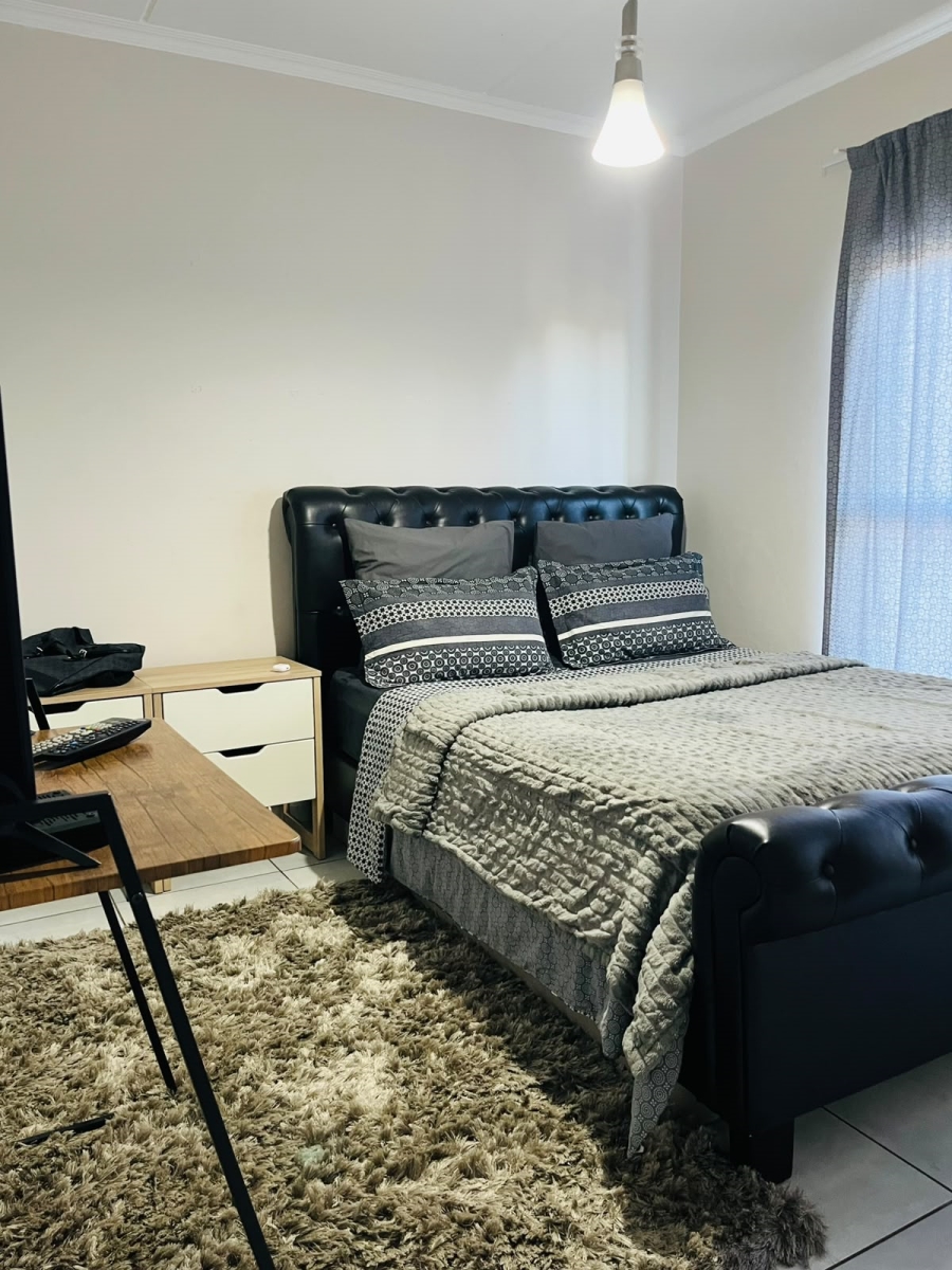 To Let 1 Bedroom Property for Rent in Crowthorne AH Gauteng