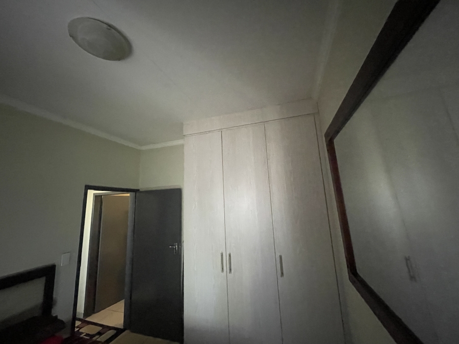 To Let 2 Bedroom Property for Rent in Noordwyk Gauteng