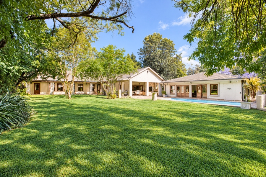 5 Bedroom Property for Sale in Chartwell Gauteng