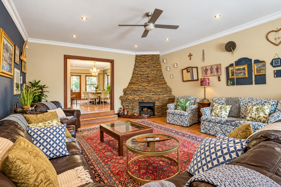 5 Bedroom Property for Sale in Chartwell Gauteng