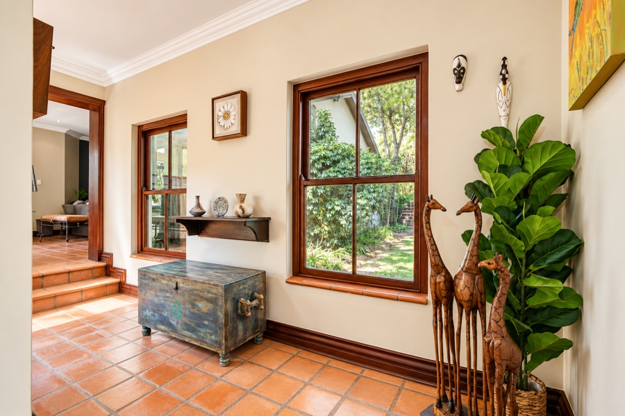 5 Bedroom Property for Sale in Chartwell Gauteng