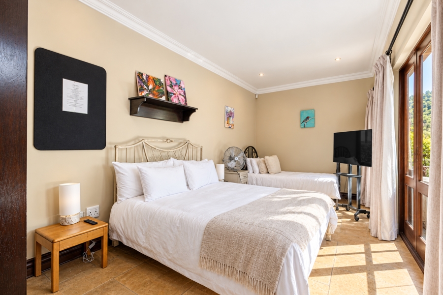 5 Bedroom Property for Sale in Chartwell Gauteng