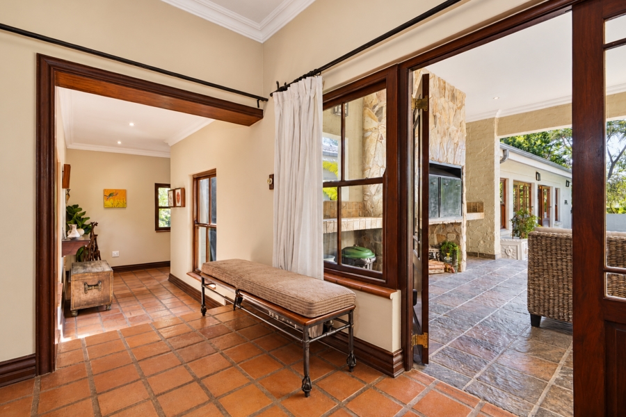 5 Bedroom Property for Sale in Chartwell Gauteng