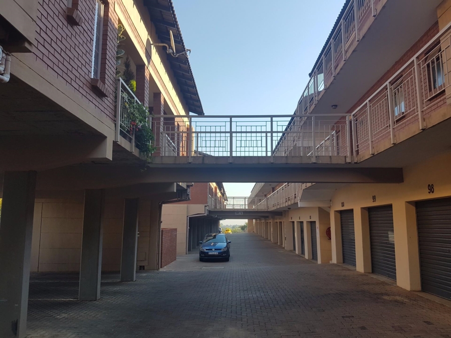 3 Bedroom Property for Sale in Equestria Gauteng