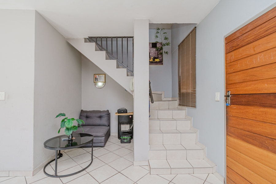 2 Bedroom Property for Sale in North Riding Gauteng
