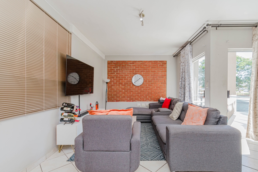 2 Bedroom Property for Sale in North Riding Gauteng