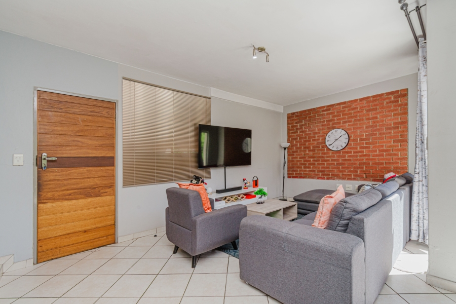 2 Bedroom Property for Sale in North Riding Gauteng