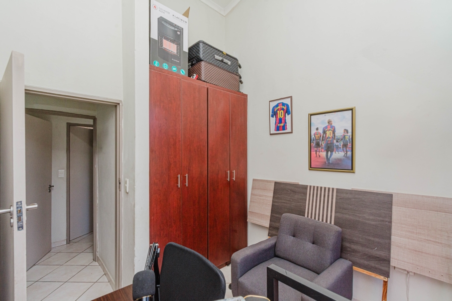 2 Bedroom Property for Sale in North Riding Gauteng