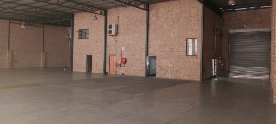To Let Commercial Property for Rent in North Riding Gauteng