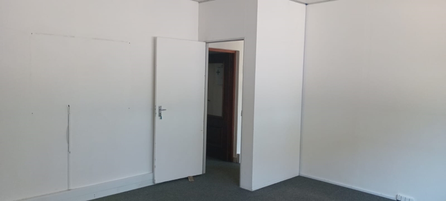 To Let Commercial Property for Rent in North Riding Gauteng