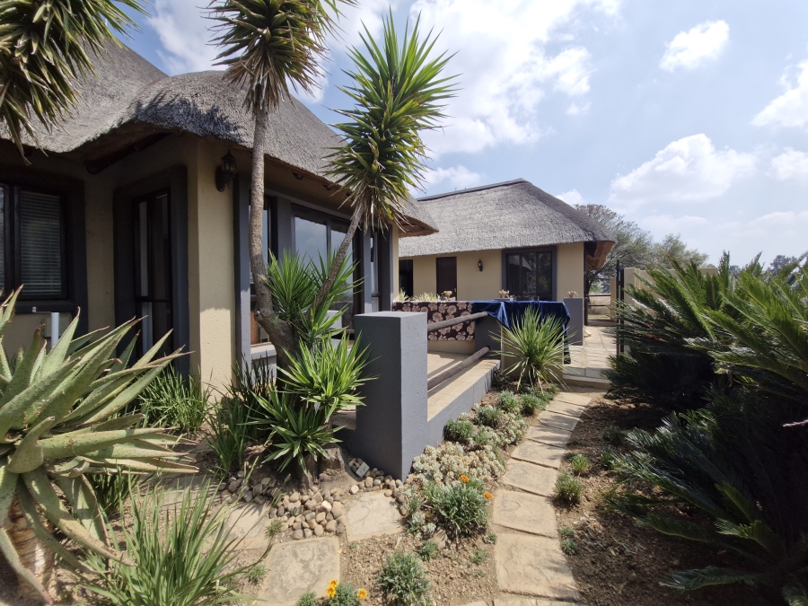 3 Bedroom Property for Sale in Letamo Game Farm Gauteng