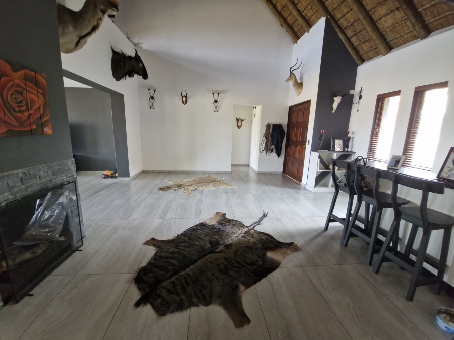 3 Bedroom Property for Sale in Letamo Game Farm Gauteng