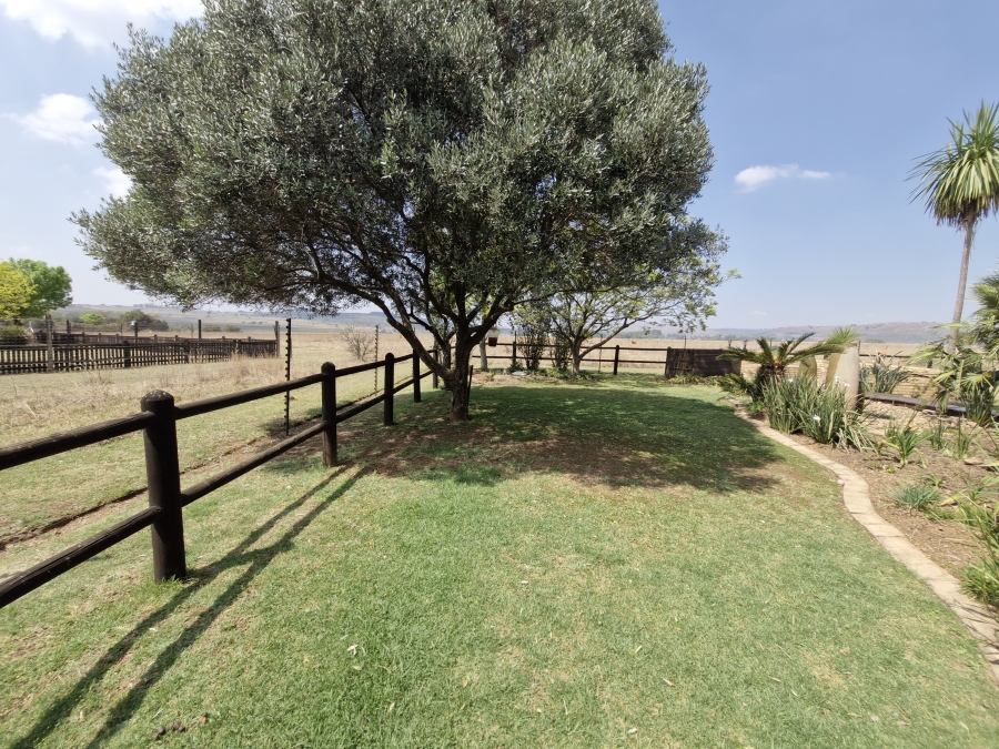 3 Bedroom Property for Sale in Letamo Game Farm Gauteng