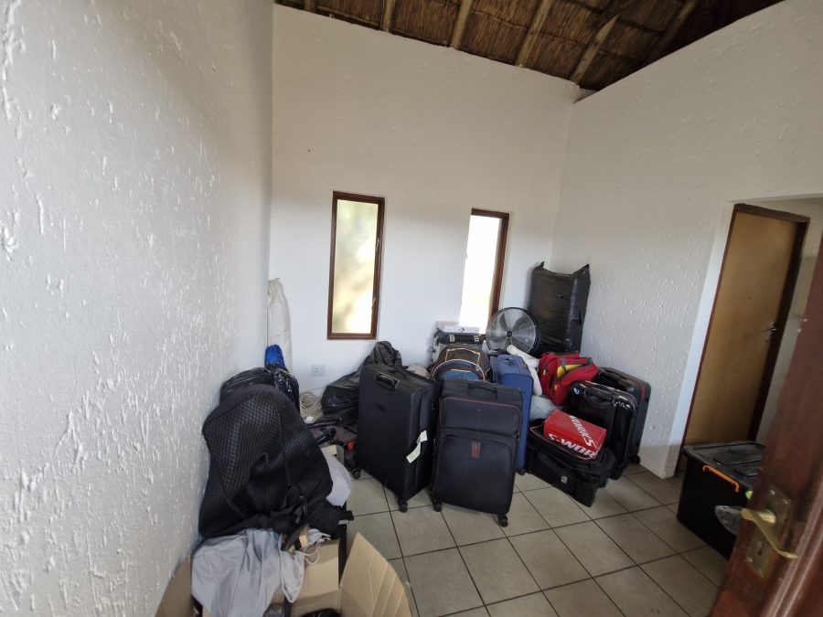 3 Bedroom Property for Sale in Letamo Game Farm Gauteng