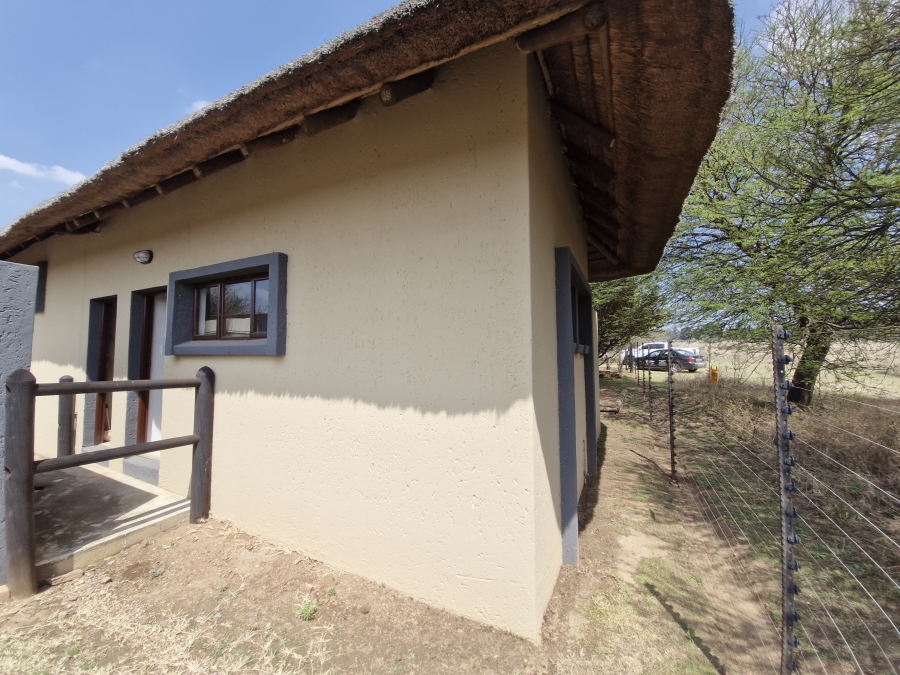 3 Bedroom Property for Sale in Letamo Game Farm Gauteng
