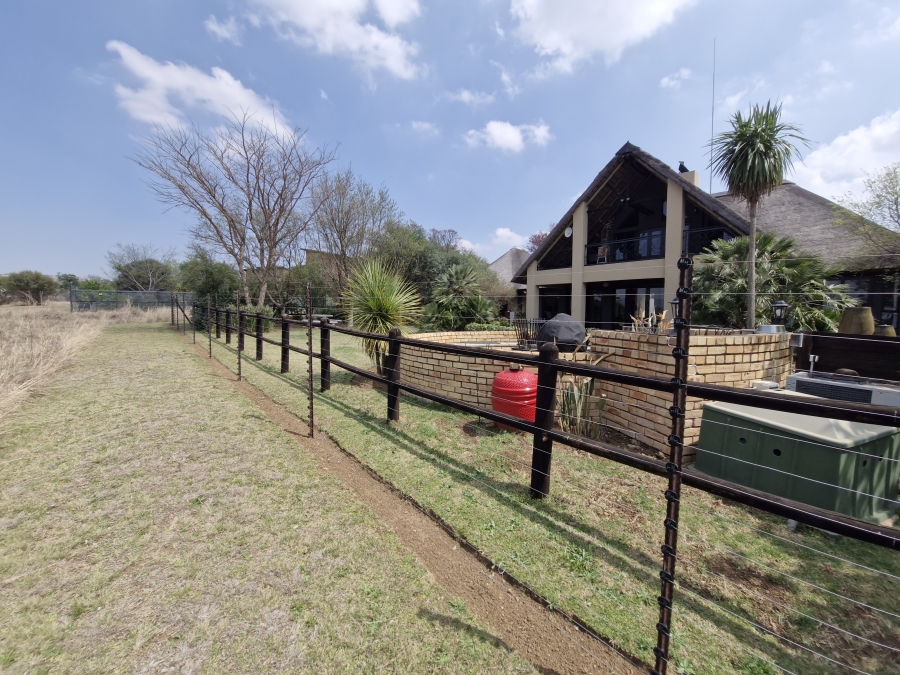3 Bedroom Property for Sale in Letamo Game Farm Gauteng
