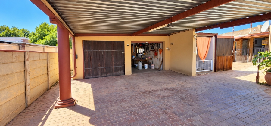 2 Bedroom Property for Sale in Daspoort Gauteng