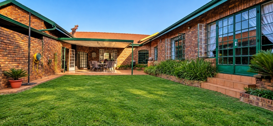 4 Bedroom Property for Sale in Montana Park Gauteng