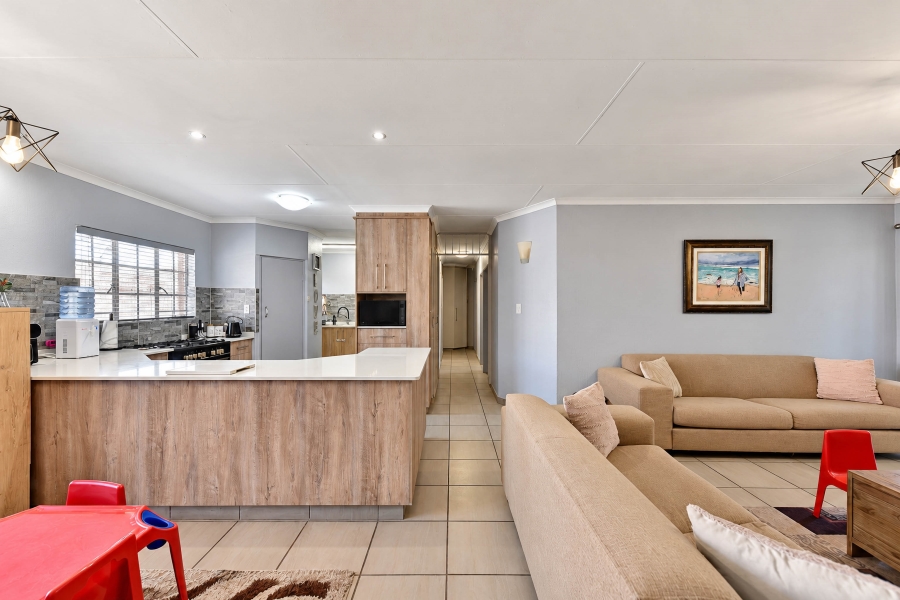 3 Bedroom Property for Sale in Moreleta Park Gauteng