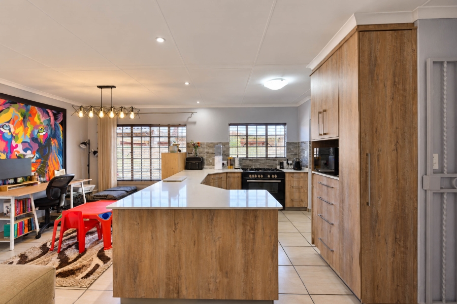 3 Bedroom Property for Sale in Moreleta Park Gauteng