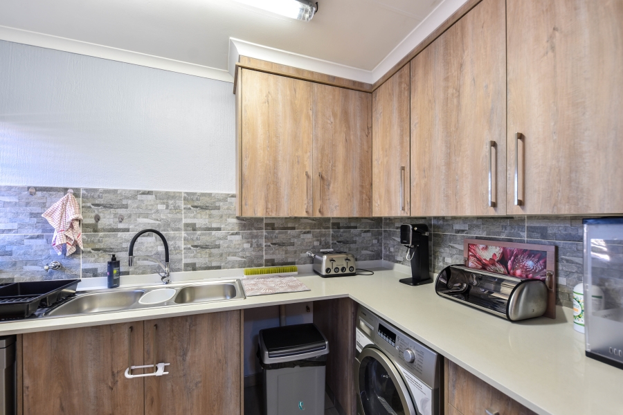 3 Bedroom Property for Sale in Moreleta Park Gauteng