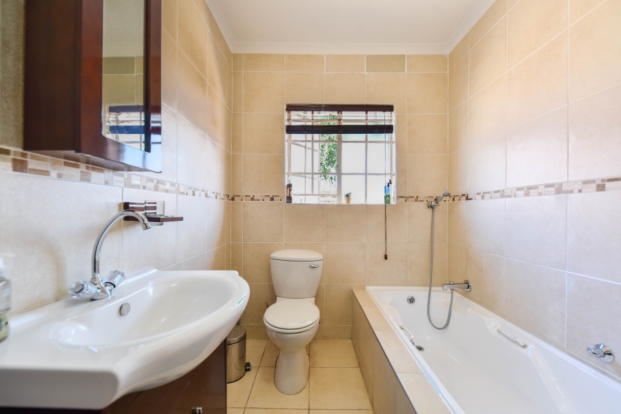 3 Bedroom Property for Sale in Moreleta Park Gauteng