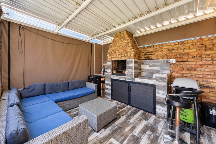 3 Bedroom Property for Sale in Moreleta Park Gauteng