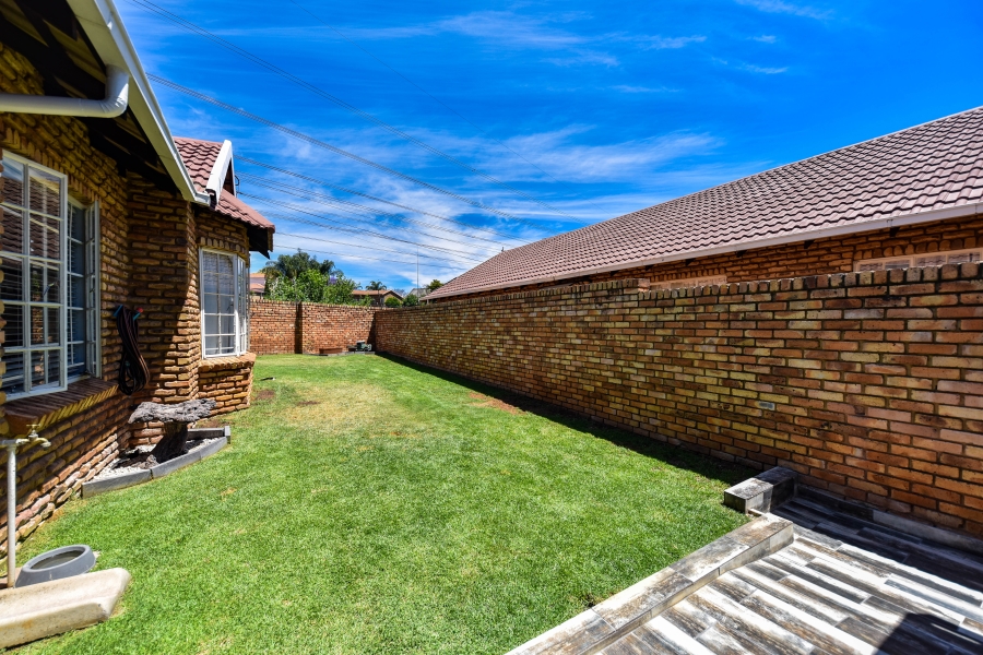 3 Bedroom Property for Sale in Moreleta Park Gauteng
