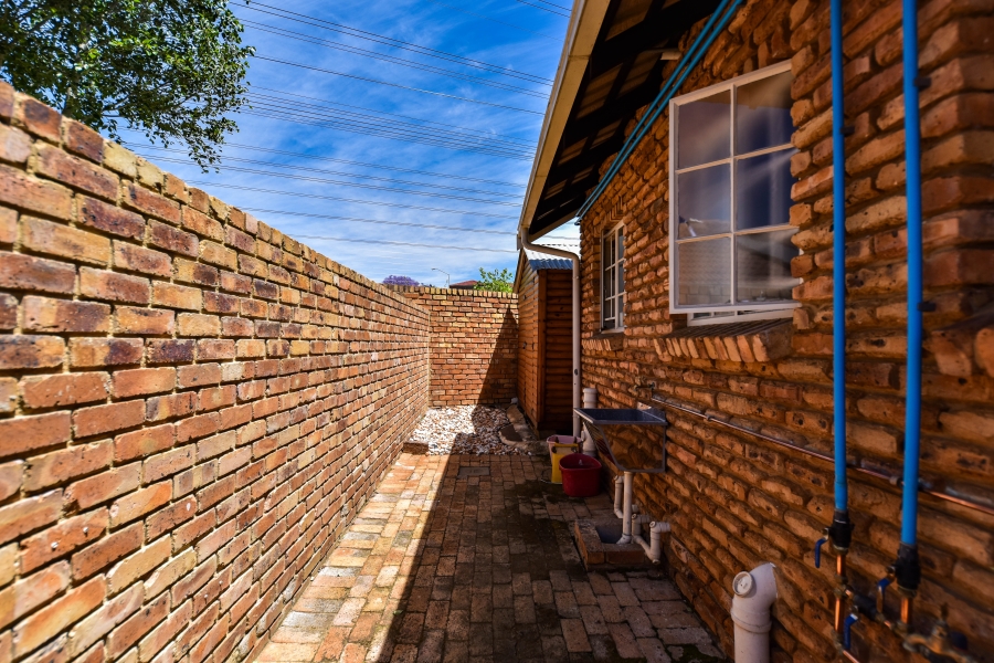 3 Bedroom Property for Sale in Moreleta Park Gauteng