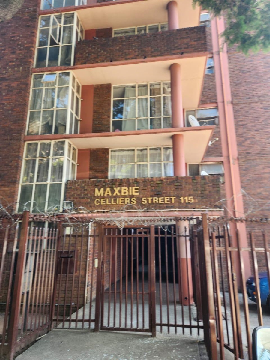 1 Bedroom Property for Sale in Sunnyside Gauteng
