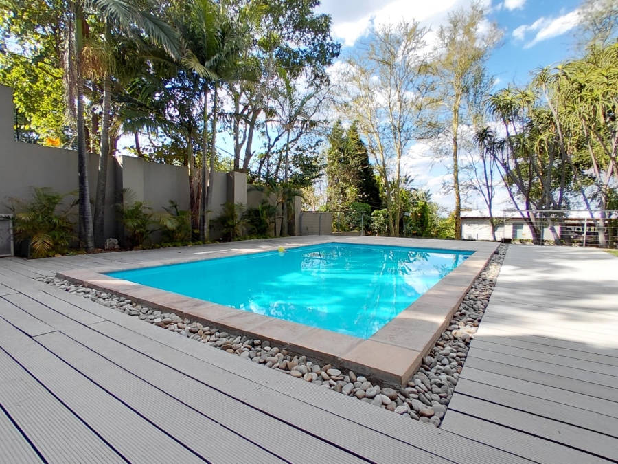 To Let 1 Bedroom Property for Rent in Groenkloof Gauteng
