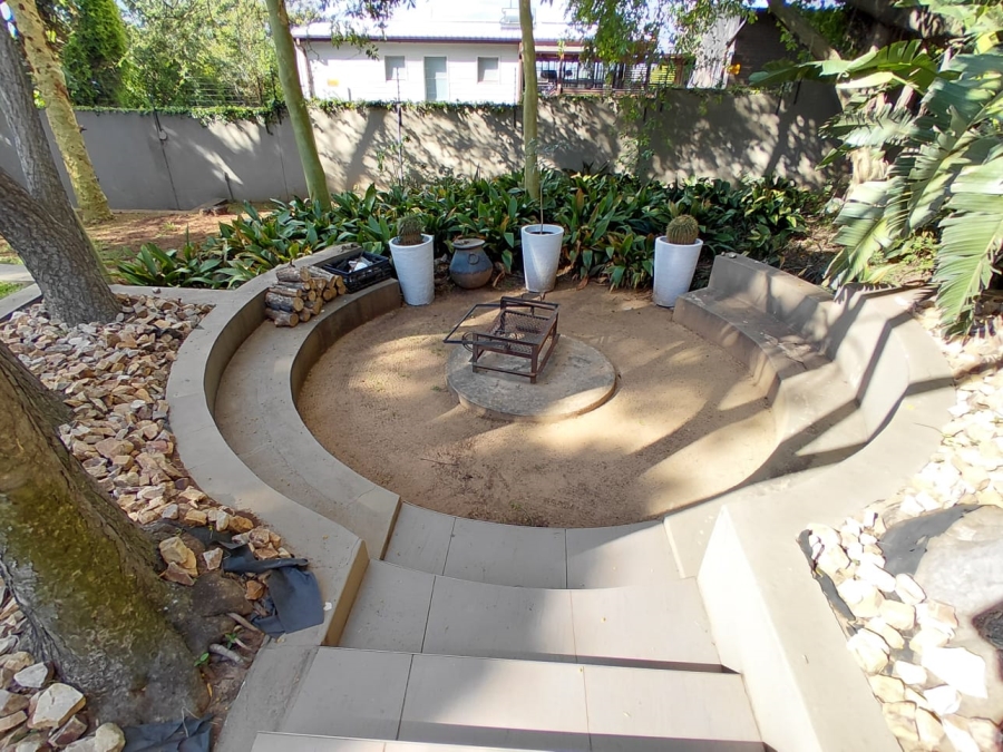 To Let 1 Bedroom Property for Rent in Groenkloof Gauteng