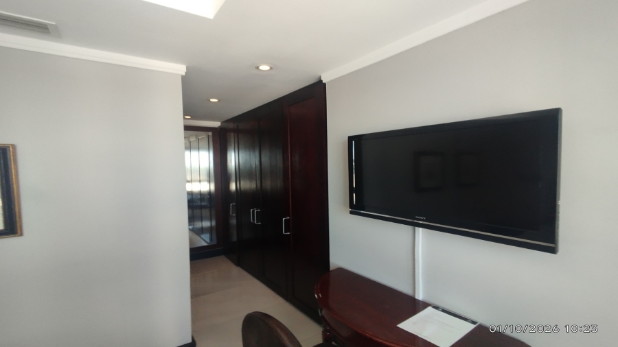 1 Bedroom Property for Sale in Sandown Gauteng