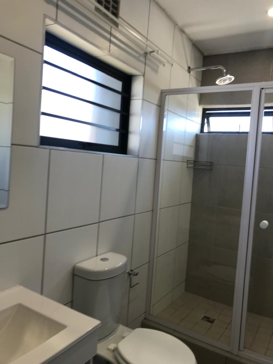 To Let 4 Bedroom Property for Rent in Albertsdal Gauteng