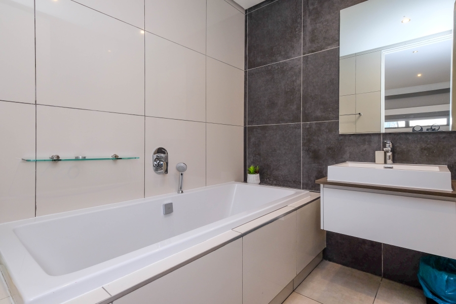 3 Bedroom Property for Sale in Melrose Gauteng