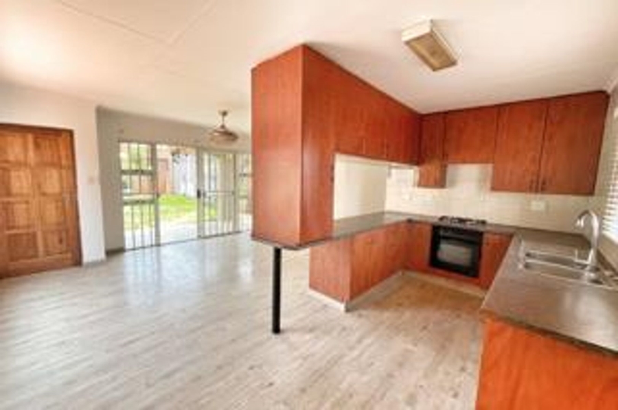 To Let 3 Bedroom Property for Rent in Union Gauteng