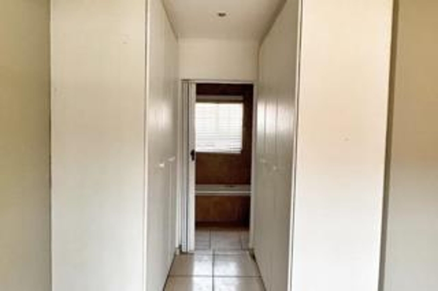To Let 3 Bedroom Property for Rent in Union Gauteng