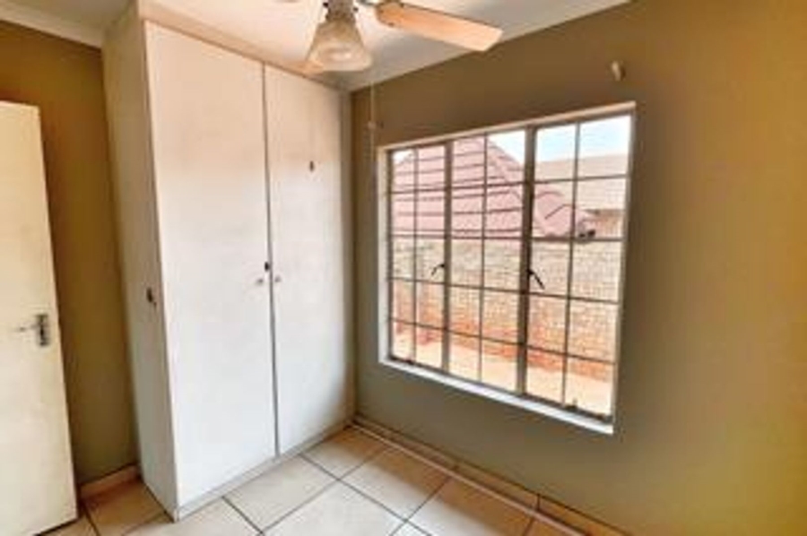 To Let 3 Bedroom Property for Rent in Union Gauteng