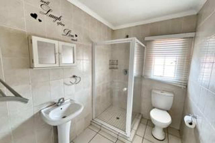 To Let 3 Bedroom Property for Rent in Union Gauteng